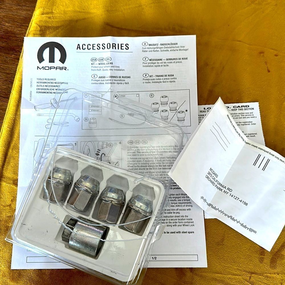MOPAR McGard WHEEL LOCKS 2021 Jeep Gladiator
